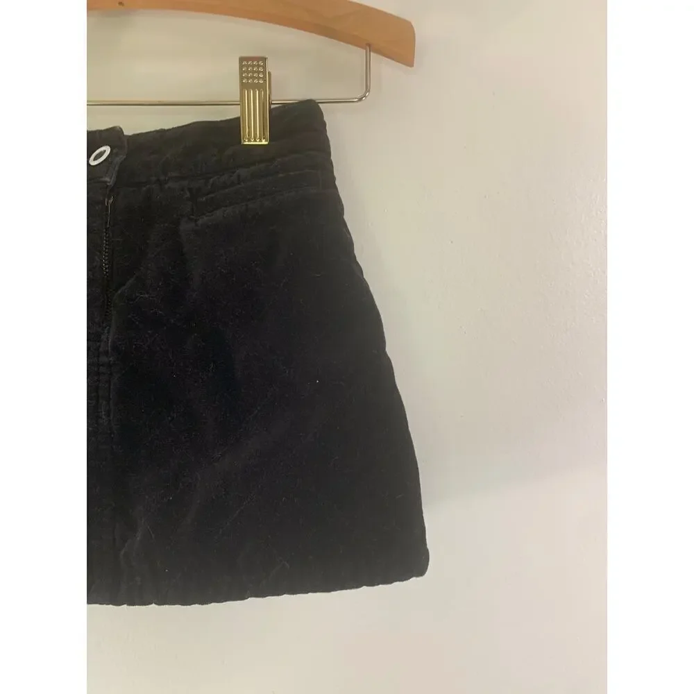 GYMBOREE Girl’s Tre Chic Quilted Velvet Skort / Size: 5